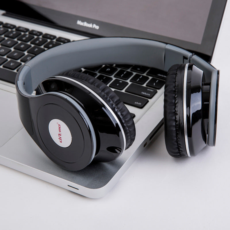 Wired Over-Ear Headphones with Microphone, 3.5mm Plug, Heavy Bass Stereo Sound – Compatible with iOS & Windows - Daily Goods