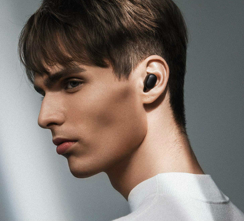 Bluetooth Wireless Helmet Headset – Long-Range, Dual Ear Communication for Motorcycles - Daily Goods